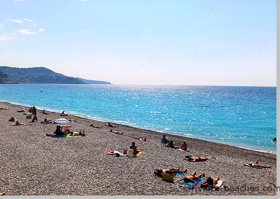 Neptune Beach, public beach in Nice